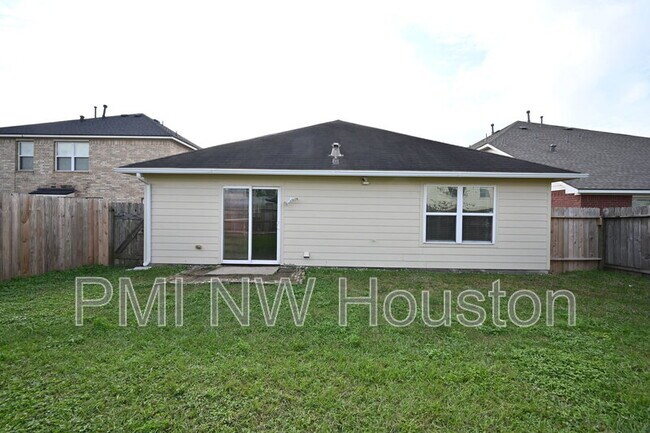 Building Photo - 1506 York Creek Dr