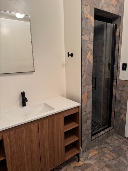 Building Photo - 13345 Burbank Blvd