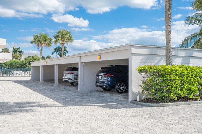 Building Photo - 5400 Ocean Blvd