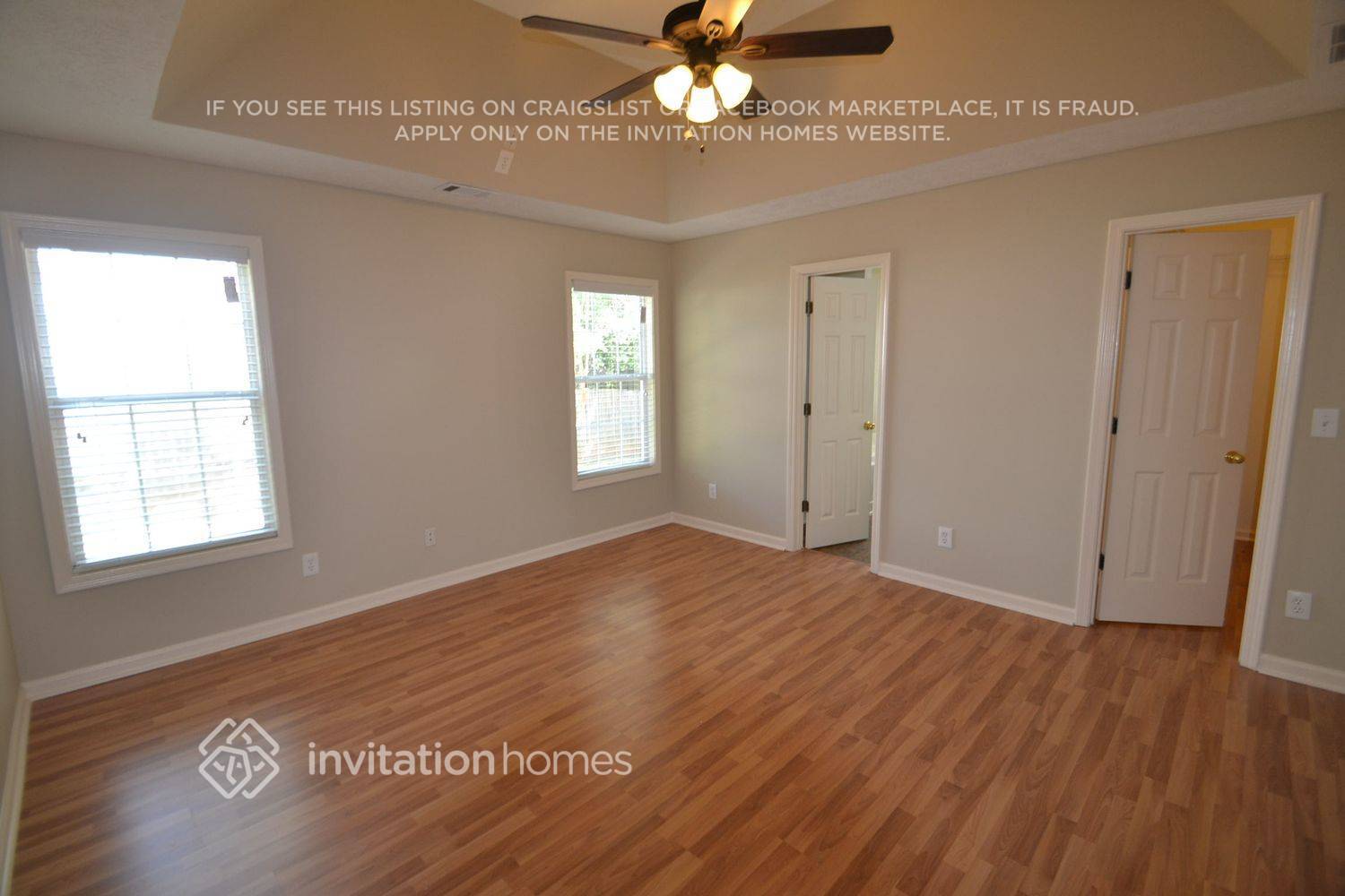 Building Photo - 2604 Carolina Ct