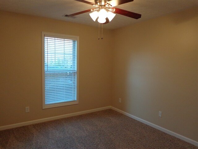 Building Photo - 3373 Spangle Cir NW