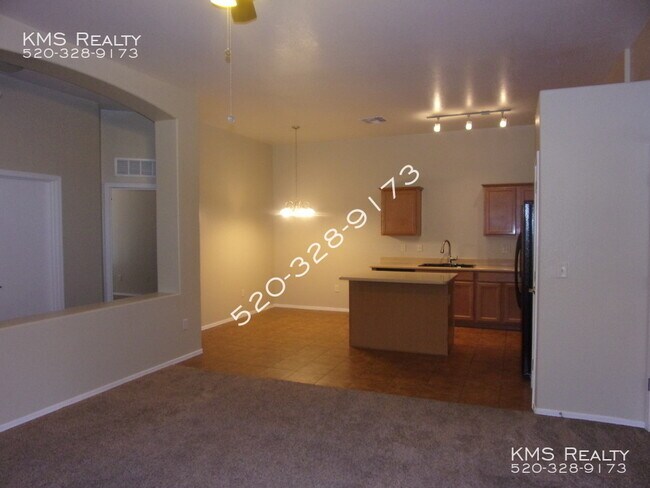 Building Photo - 6027 S Avenida Las Monjas