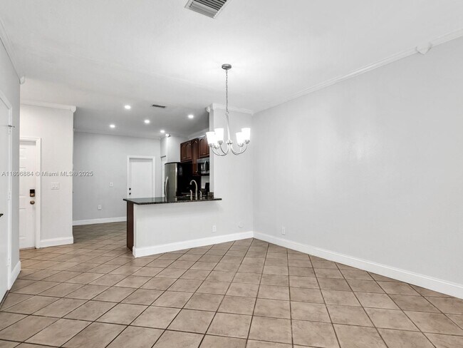 Building Photo - 2094 Hacienda Terrace