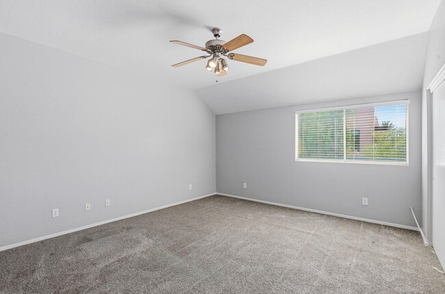 Building Photo - 2027 E University Dr