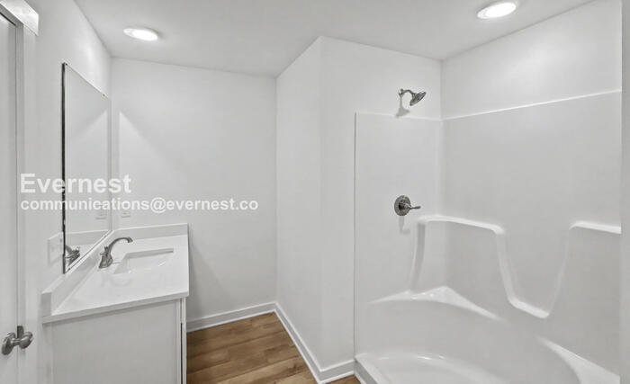 Building Photo - 12084 Chilly Dr