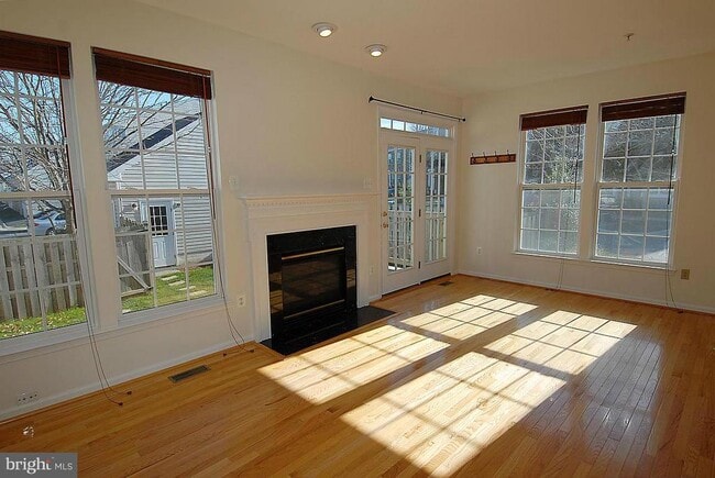 Building Photo - 13950 Lullaby Rd