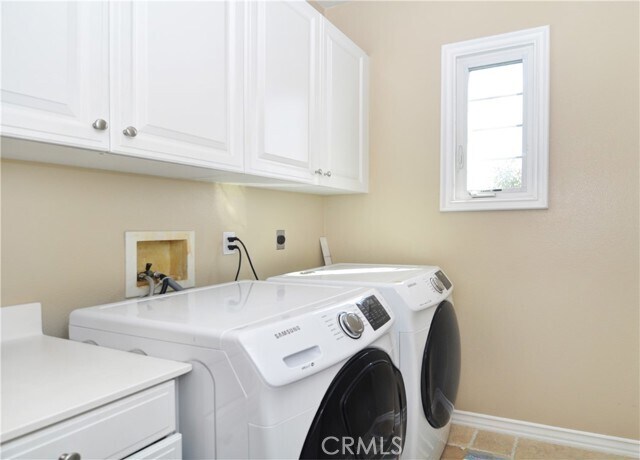 Building Photo - 7993 Osuna Cir