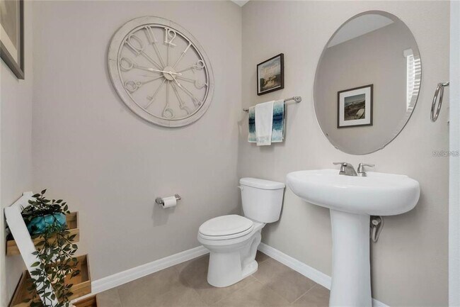 Building Photo - 11062 Great Rock St