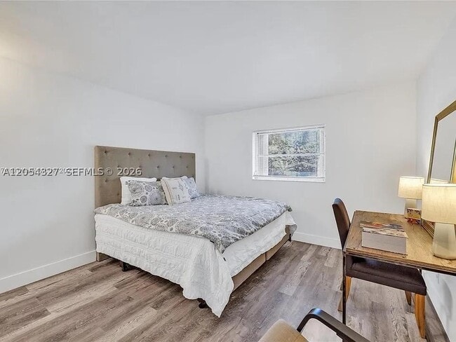 Building Photo - 5090 SW 64th Ave