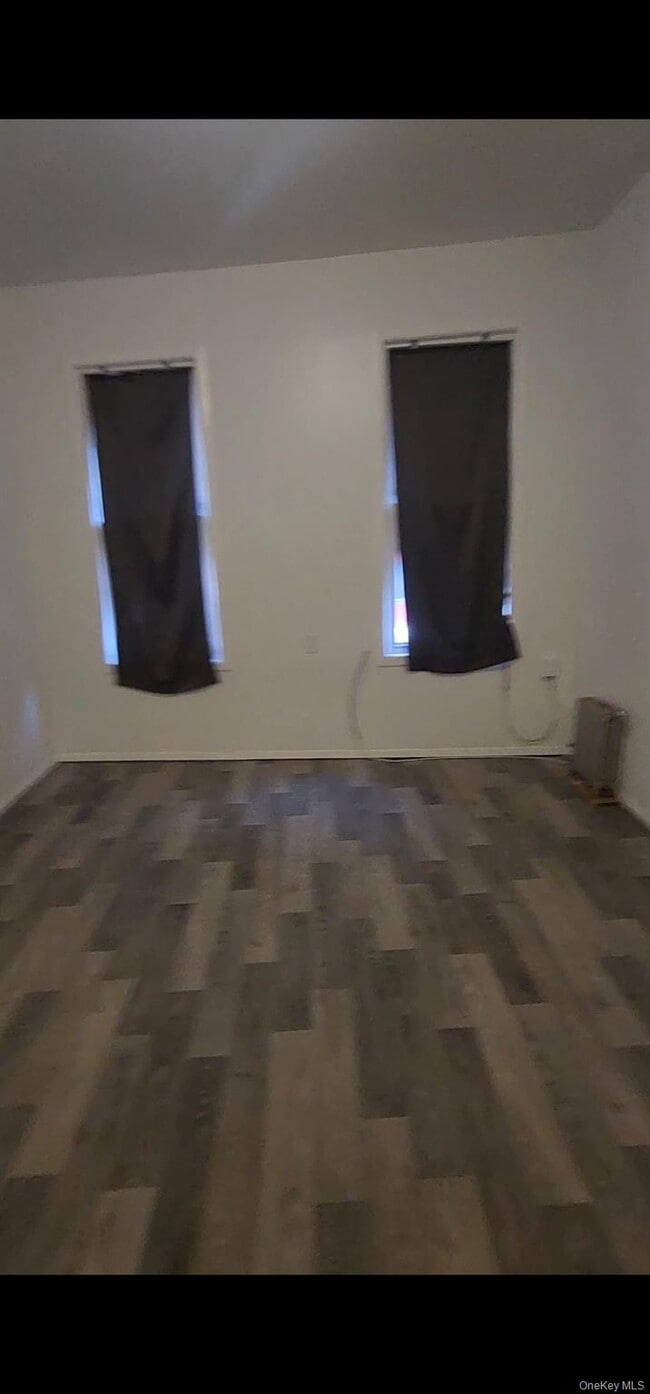 Building Photo - 120-15 Jamaica Ave