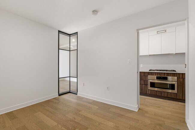 Building Photo - 37 L St SE