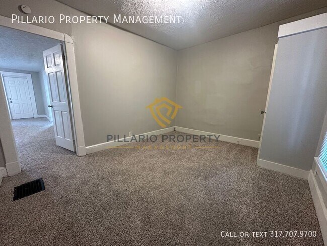 Building Photo - 2943 Highland Pl