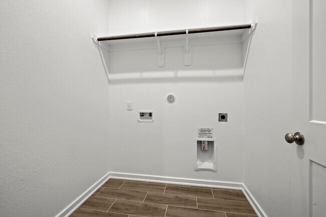 Building Photo - 29618 Mahogany View Ln