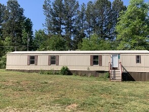 Building Photo - 1713 Roscoe Howey Rd