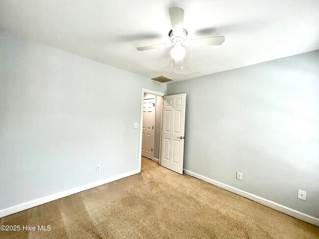 Building Photo - 10173 Stoney Brook Ct SE