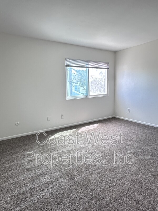 Building Photo - 2159 Mendocino Blvd