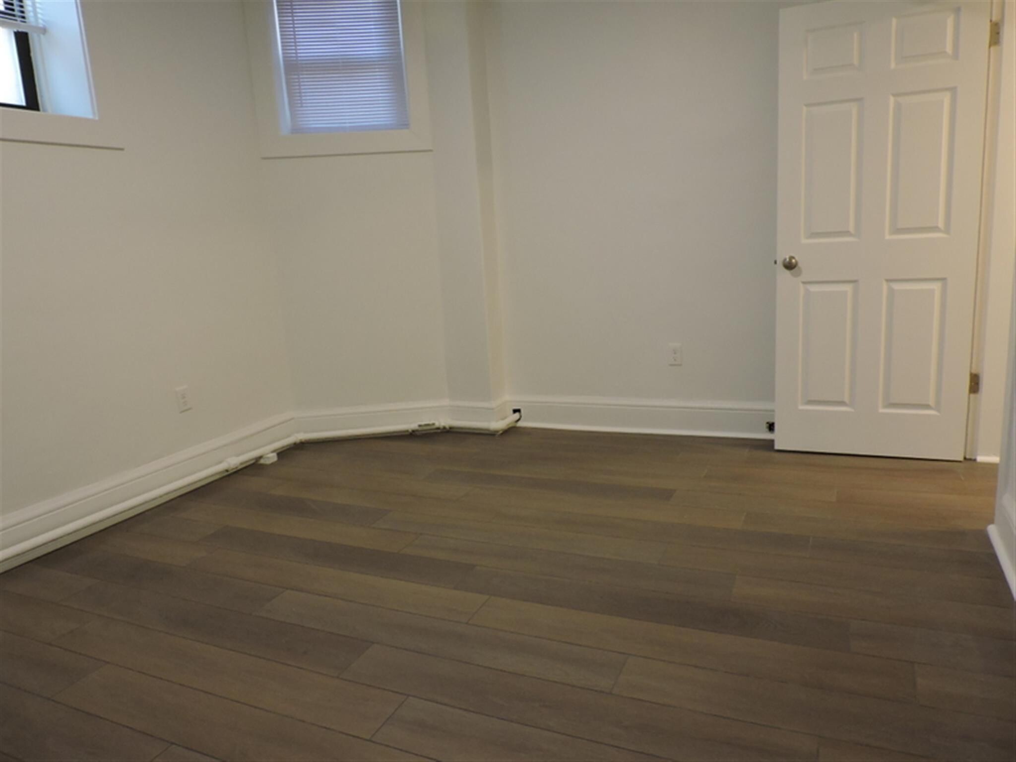 Building Photo - 8 Prescott St