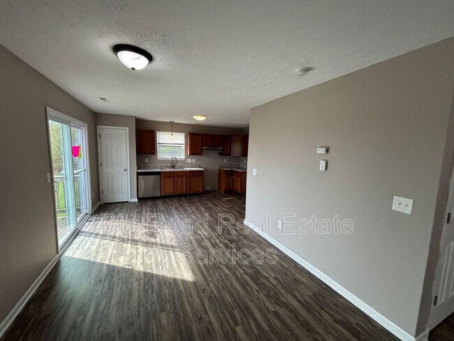 Building Photo - 209 Wexford Dr