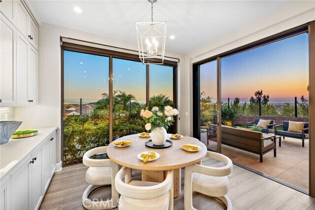 Building Photo - 168 Bellini