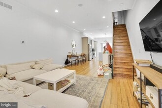 Building Photo - 2604 Reed St