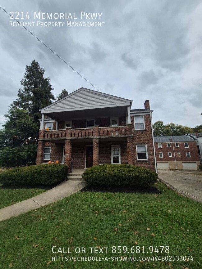 Building Photo - 2214 Memorial Pkwy