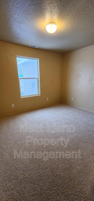 Building Photo - 164 E Linmar Dr
