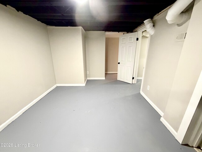 Building Photo - 1545 Catalpa St