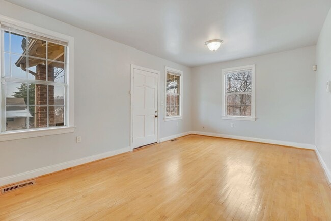Building Photo - Brookland Corner Lot