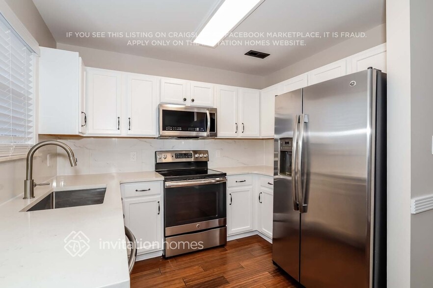 Building Photo - 8639 Mineral Ridge Way