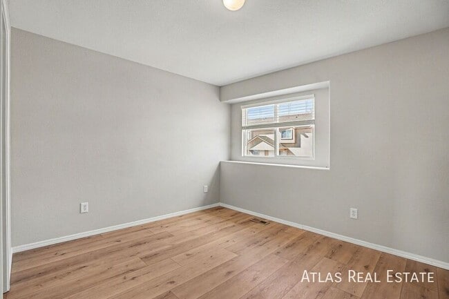 Building Photo - 7829 Antelope Valley Point