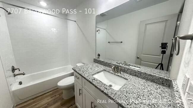 Building Photo - 7707 Briarwood Pass