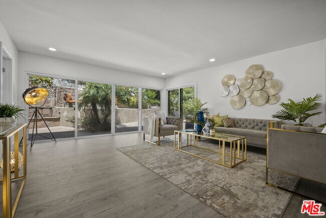 Building Photo - 3453 Green Vista Dr