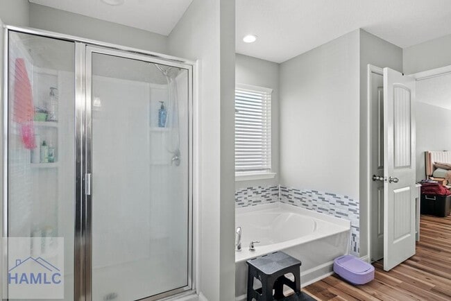 Building Photo - 543 Thorp Circle