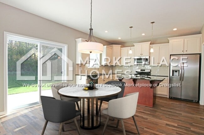 Building Photo - 3738 Byram Cir