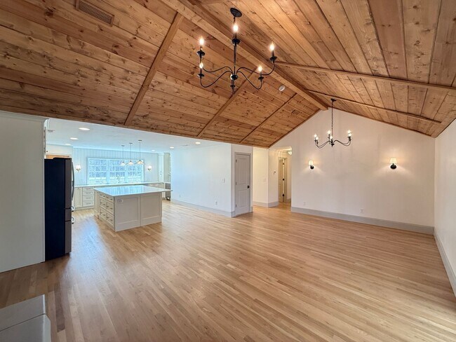 Building Photo - 1447 N Old Greensboro Rd