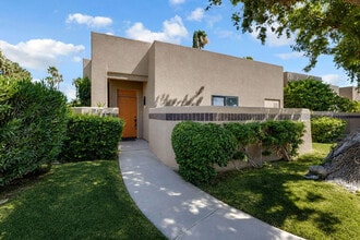 Building Photo - 28631 E Portales Dr