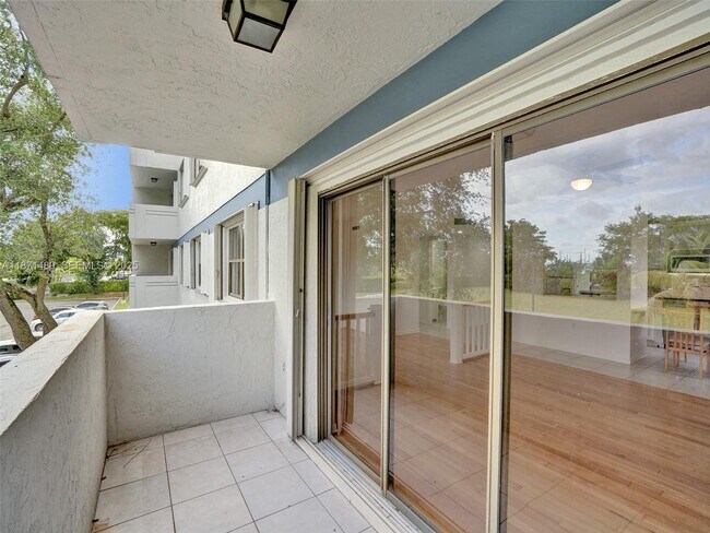 Building Photo - 1891 N 61st Ave