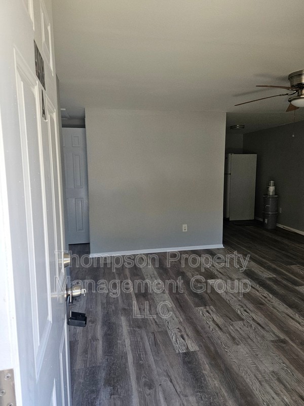 Building Photo - 9415 Grandfield Rd