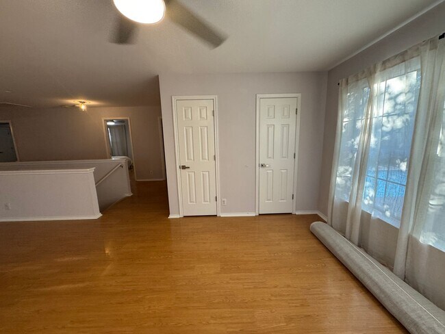 Building Photo - GATED COMMUNITY  |  STONE OAK  |  4 BEDROOMS + HUGE LOFT  |  SMALL LOFT/NURSERY/OFFICE/  |  EXCEL...