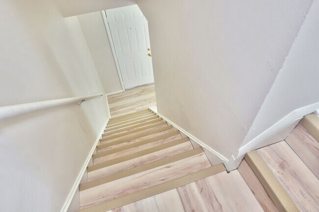 Building Photo - 72-78 S Roanoke