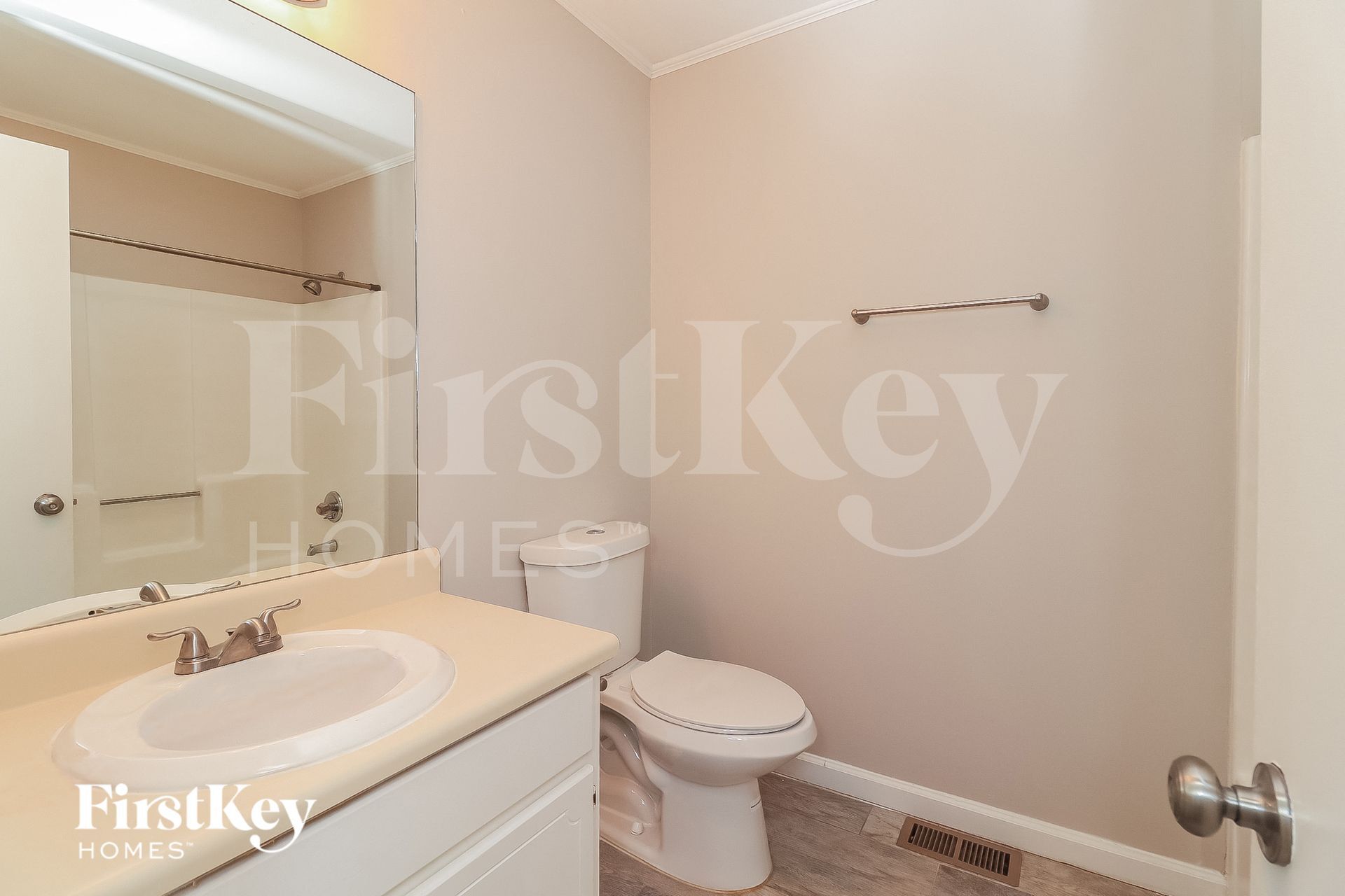 Building Photo - 5531 Concord Cir