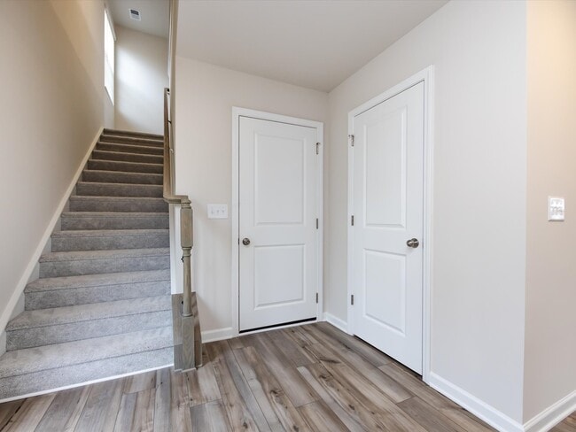 Building Photo - 1048 Old Trade St