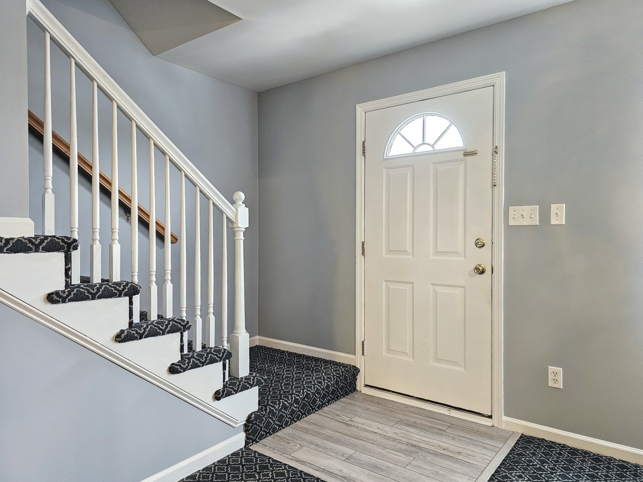 Building Photo - 160 Riders Way