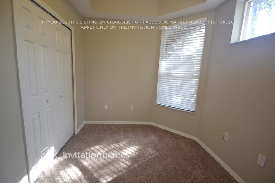 Building Photo - 7142 Captiva Cir