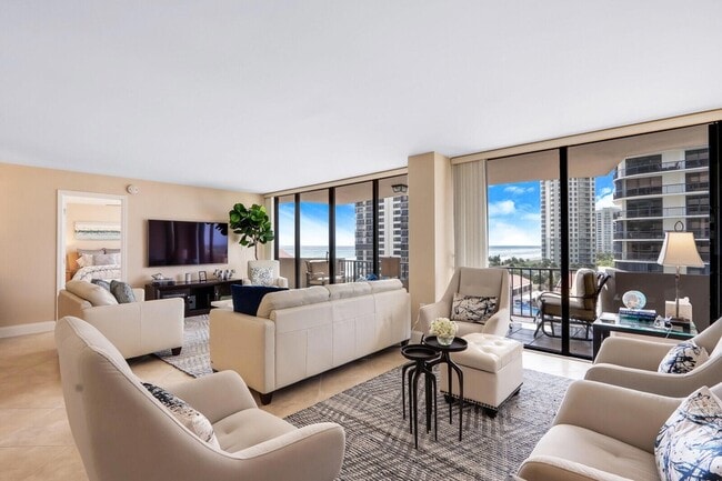 Building Photo - 4200 N Ocean Dr
