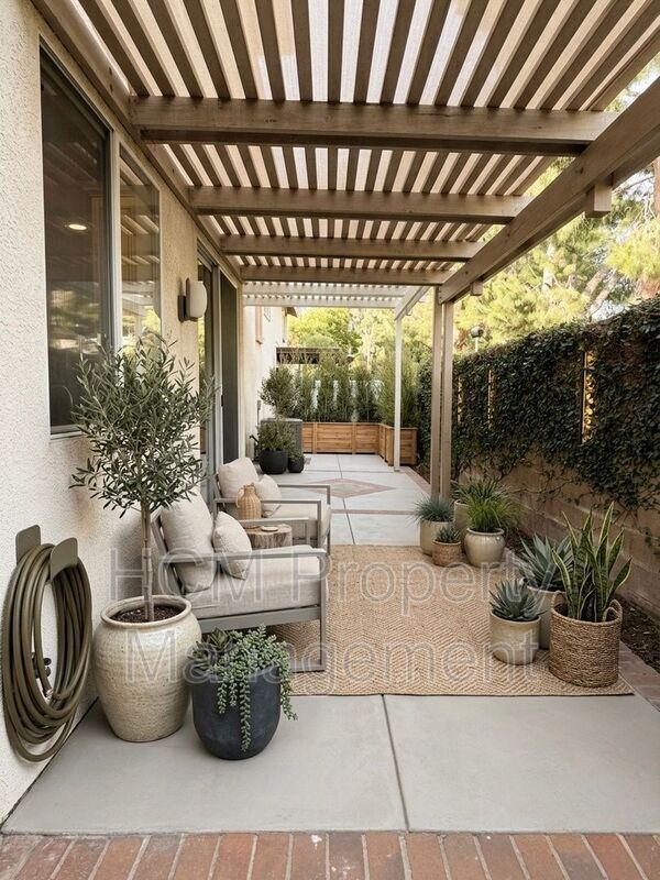 Building Photo - 75 Copper Leaf