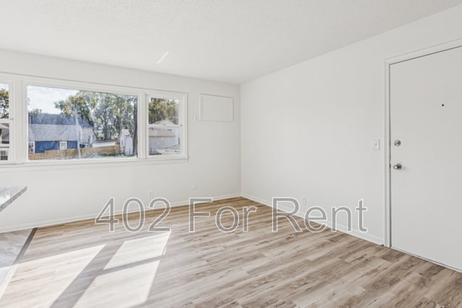 Building Photo - 1056 S 29th St