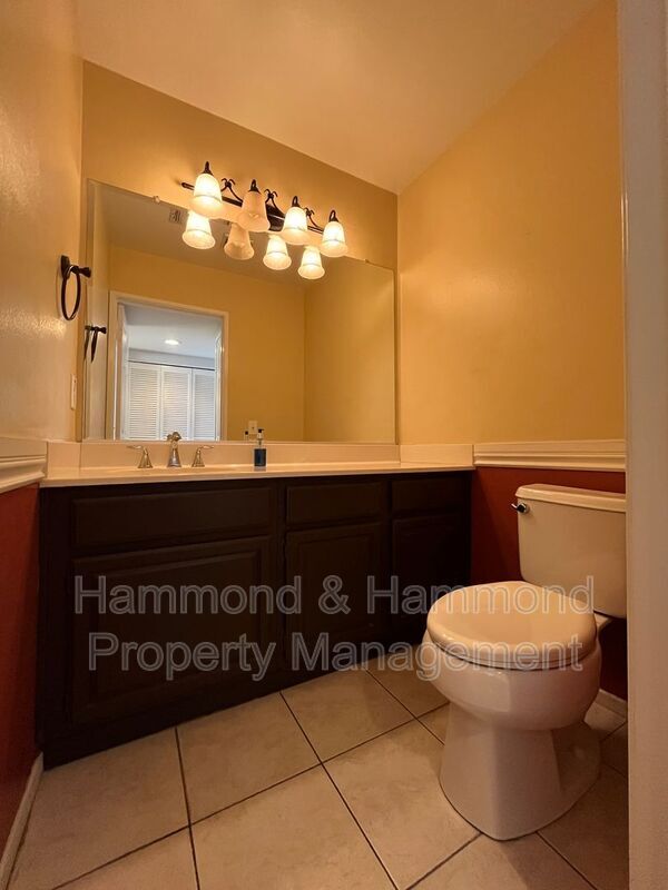 Building Photo - 22243 Shadow Valley Cir