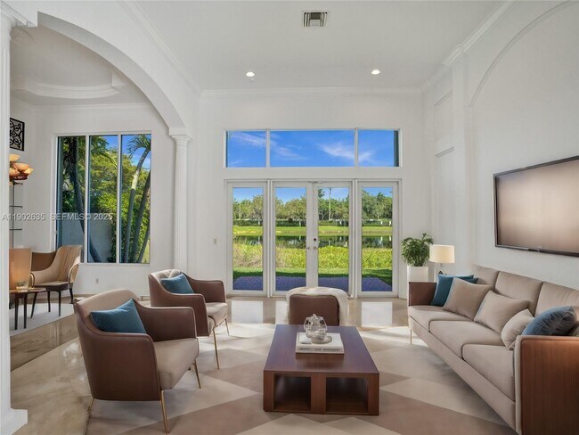 Building Photo - 16291 Bristol Pointe Dr