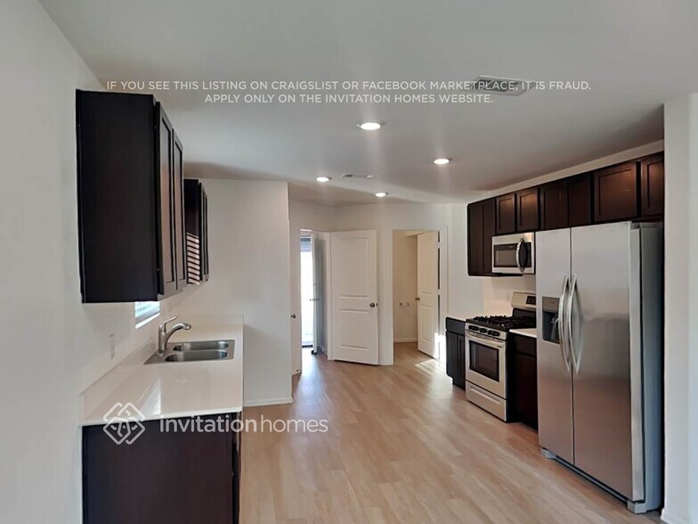 Building Photo - 22356 Sonora River Trce